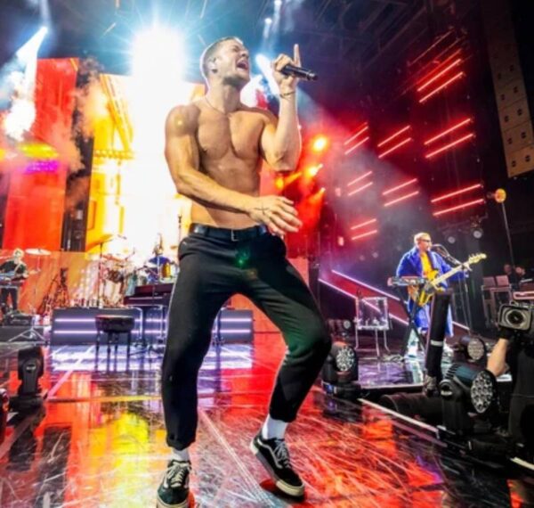 IMAGINE DRAGONS - LOOM WORLD TOUR – Image 3